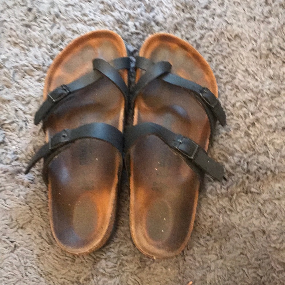 black crossed birks